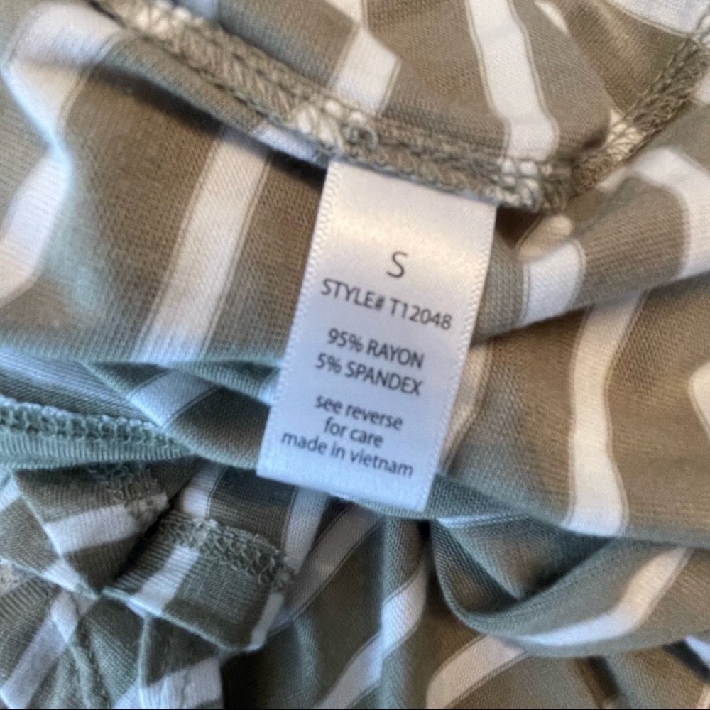 Active Basic Striped Top - Picture 7 of 8